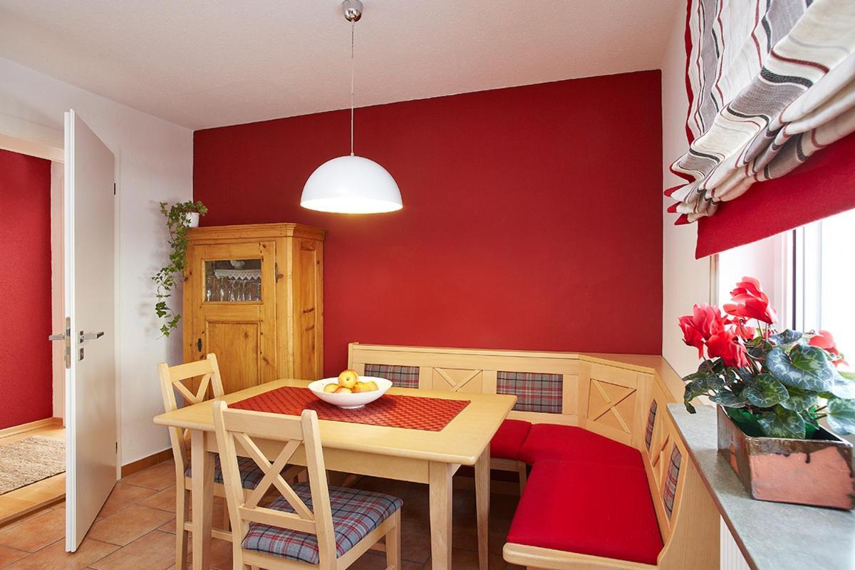 Alpenflair Ferienwohnungen Gaestehaus Hilbrand Whg 313,314,215 Oberstdorf Exterior photo